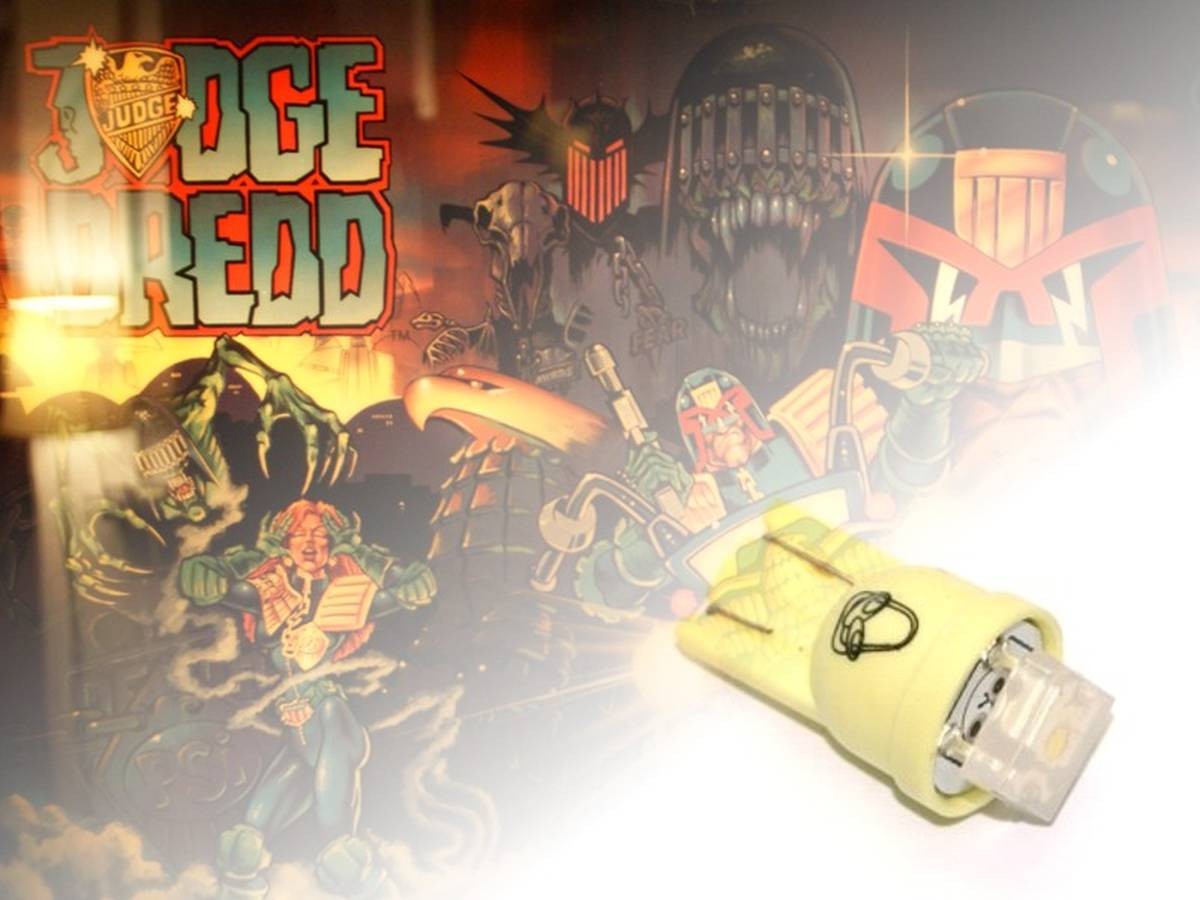 Noflix PLUS Playfield Kit for Judge Dredd