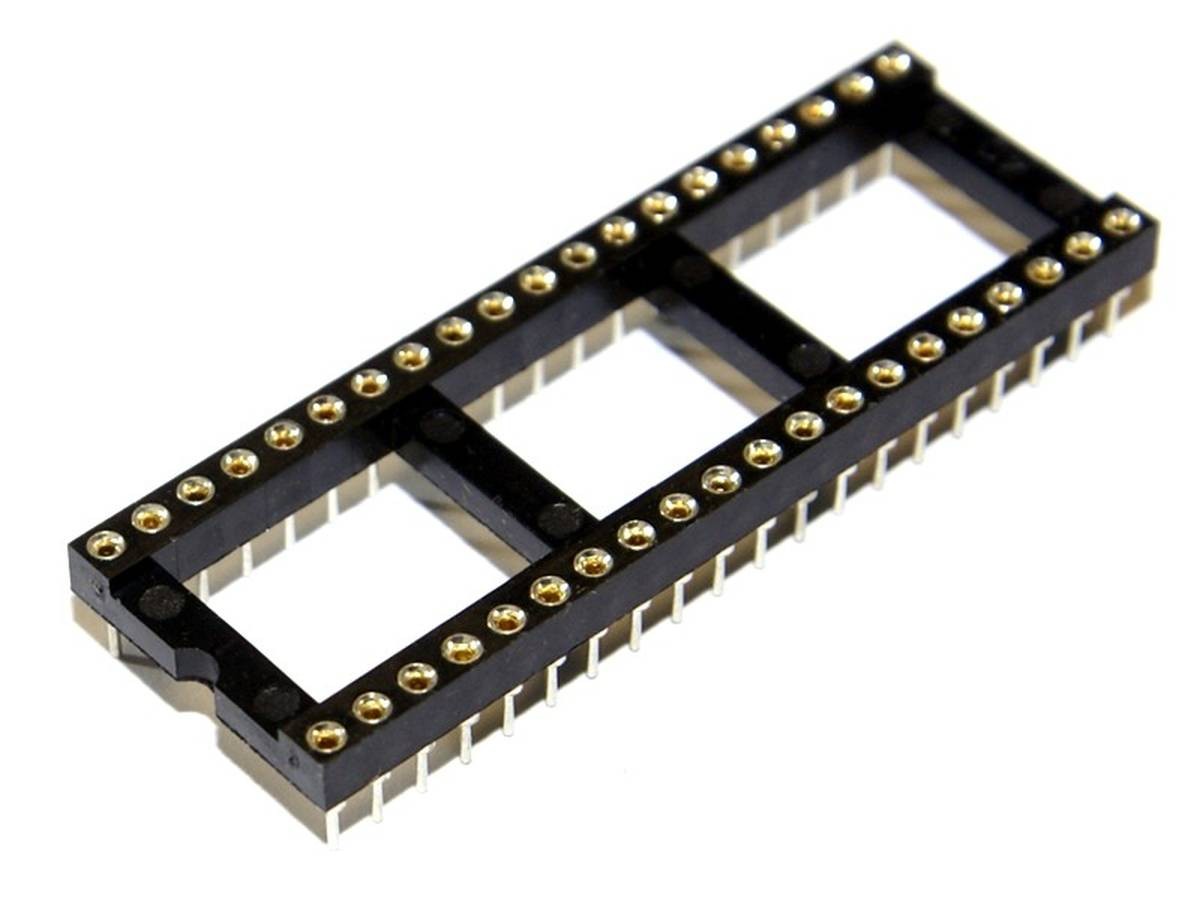 IC Sockel 40 Pin (15,24mm)